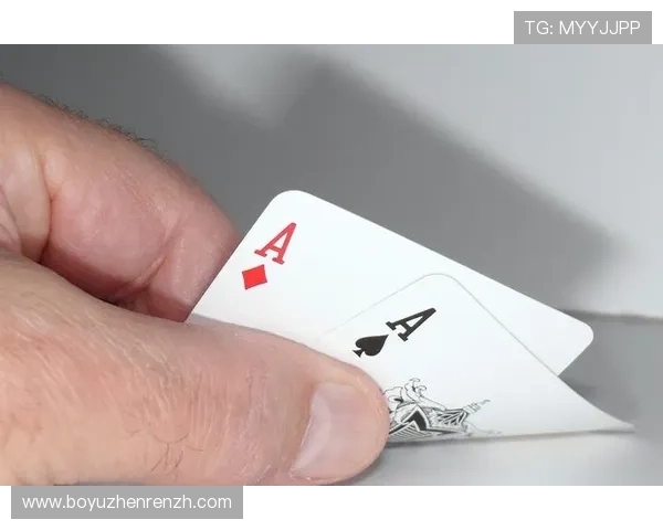 如何在真人龙虎斗牌中提升牌技掌握实用技巧与策略分析指南 如何在真人龙虎斗牌中提升牌技掌握实用技巧与策略分析指南